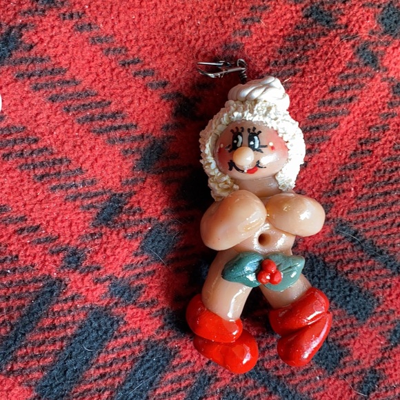 Handcrafted; Naked Santa & Mrs Claus; Ornaments - Picture 6 of 7